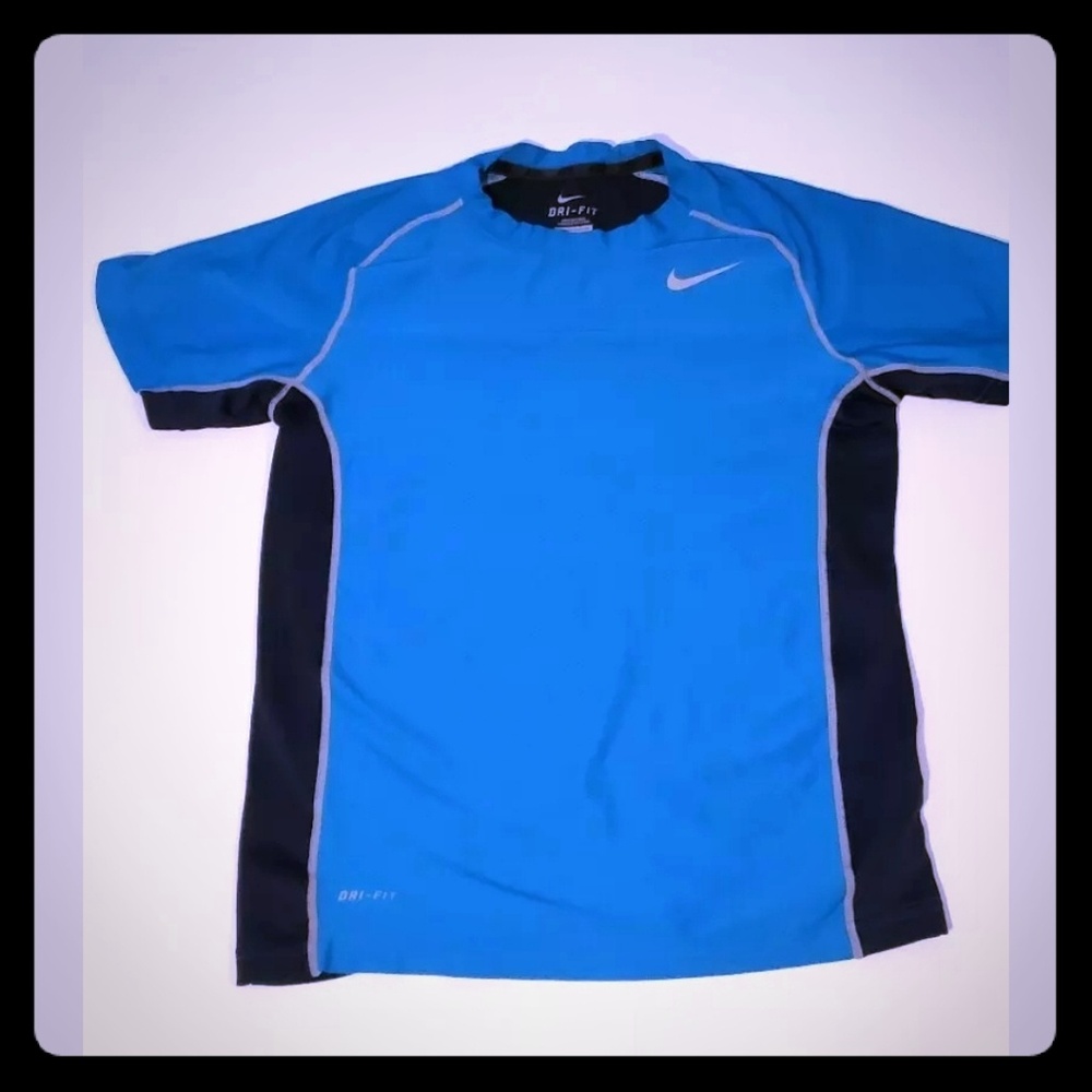 NIKE DRI-FIT Blue T-shirt Size Boy's Youth Medium